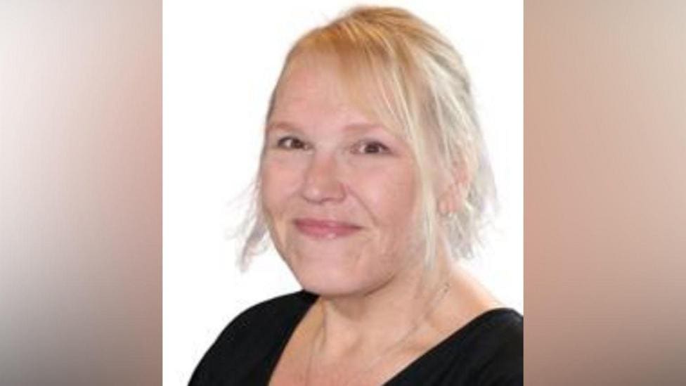 Reform councillor resigns from Kirklees Council — Dewsbury news photo (BBC Leeds & West Yorkshire)